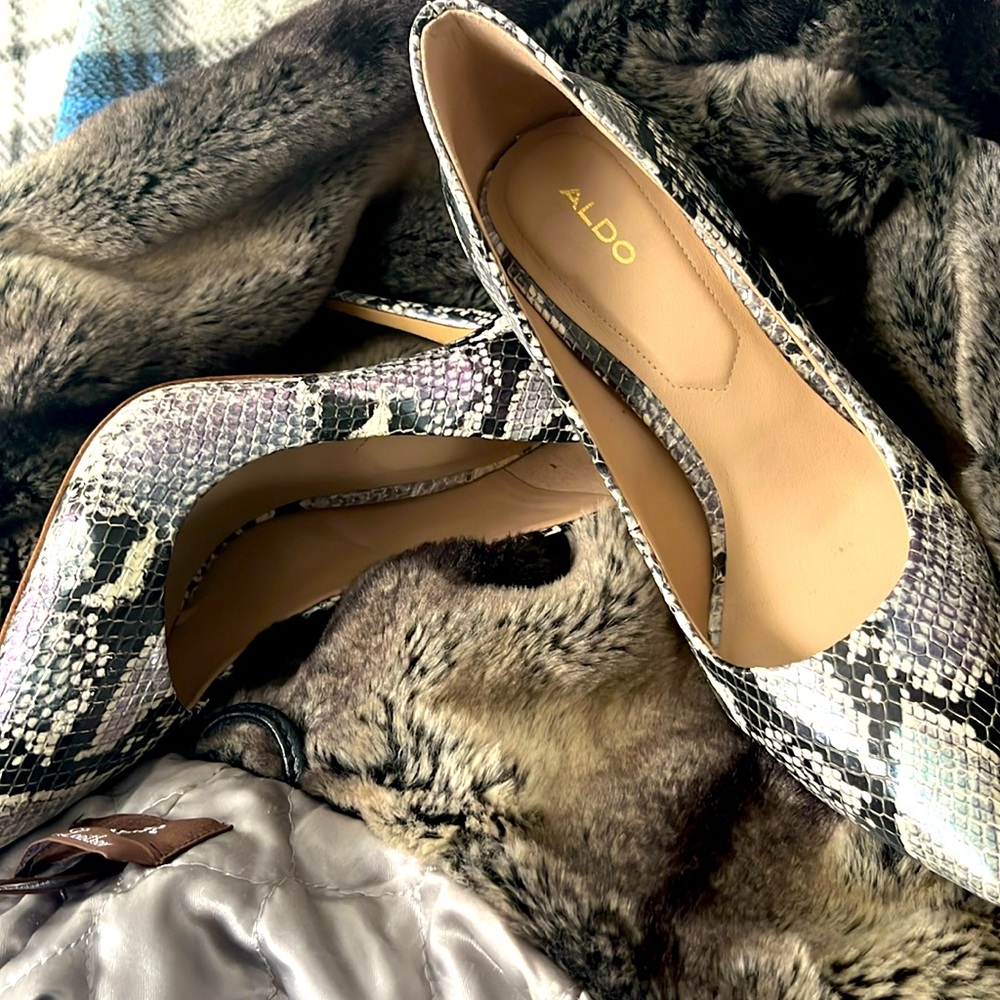 Also snake skin patterned leather shoes; beautiful and great condition.
